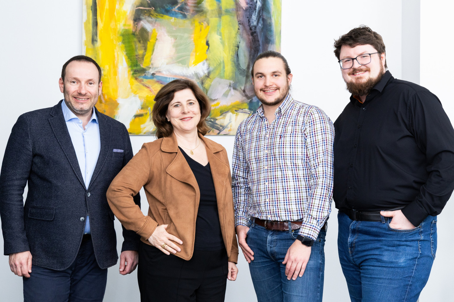 Bildtext: v.l.n.r. Jürgen Milde-Ennöckl (Investment Manager, tecnet equity), Doris Agneter (Geschäftsführerin, tecnet equity), Daniel Hovie (CTO, Nexufend) und Raphael Fiedler (CEO, Nexufend) Bildcredit: Alissar Najjar